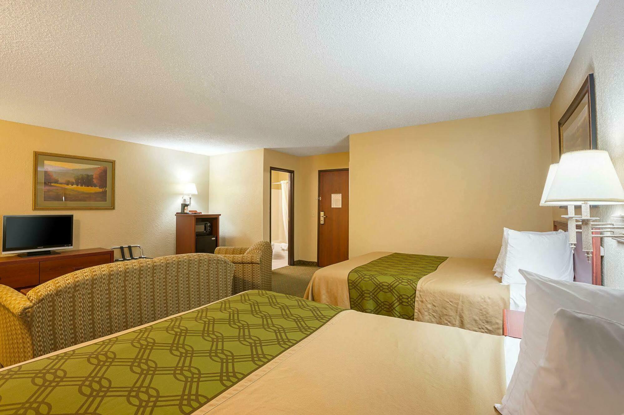 Rodeway Inn & Suites Kearney Buitenkant foto